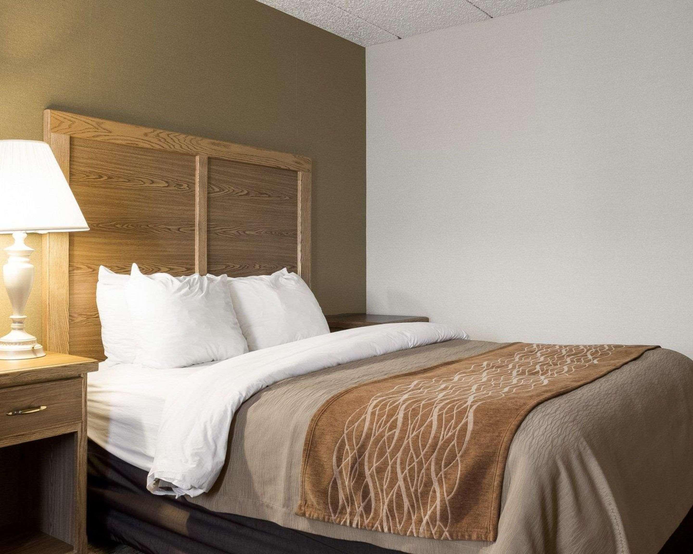 Quality Inn Bismarck I-94 מראה חיצוני תמונה