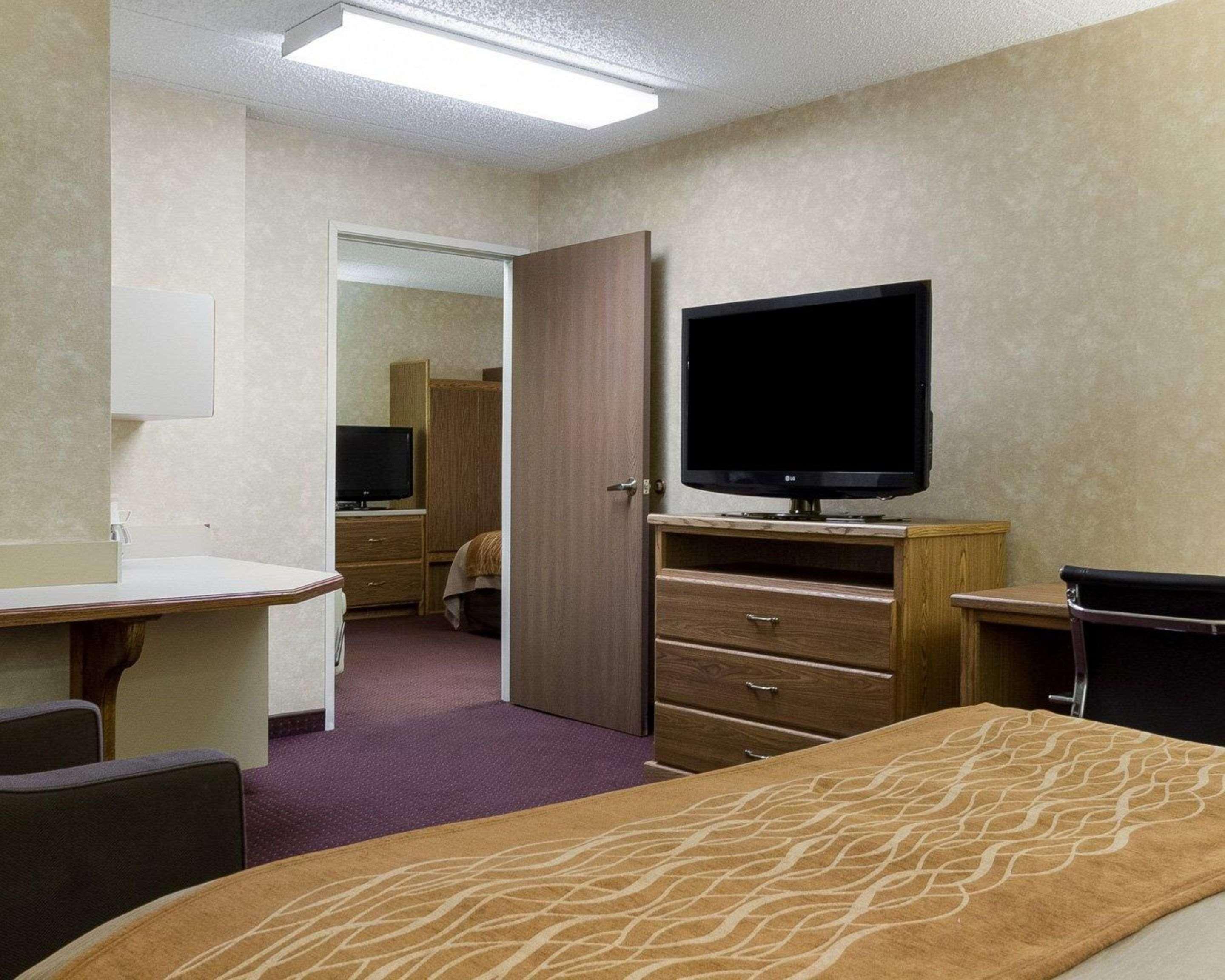Quality Inn Bismarck I-94 מראה חיצוני תמונה