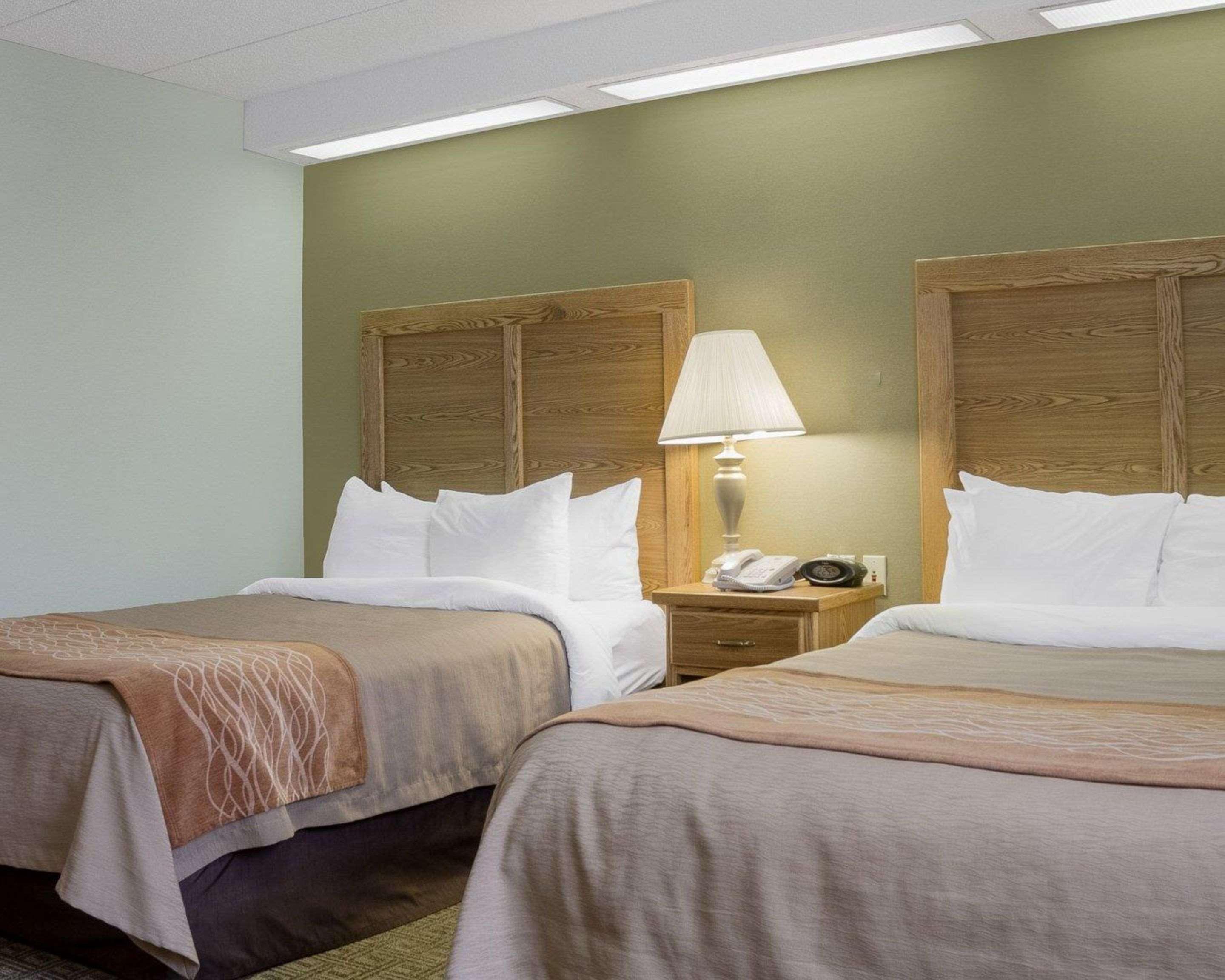 Quality Inn Bismarck I-94 מראה חיצוני תמונה
