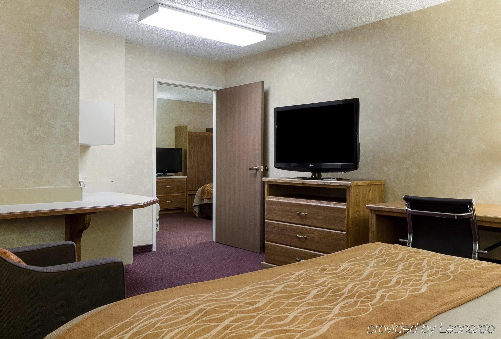 Quality Inn Bismarck I-94 מראה חיצוני תמונה