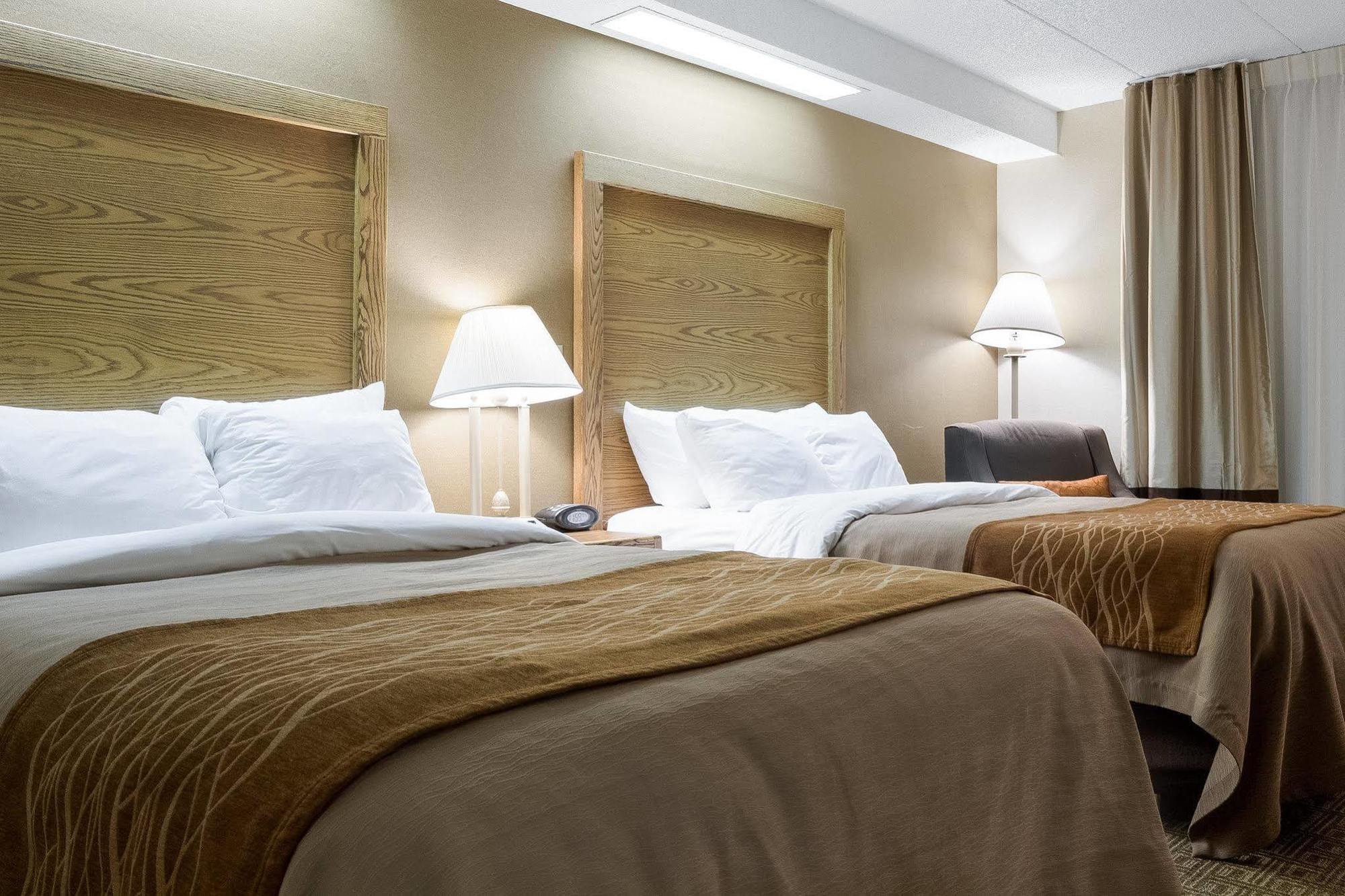 Quality Inn Bismarck I-94 מראה חיצוני תמונה