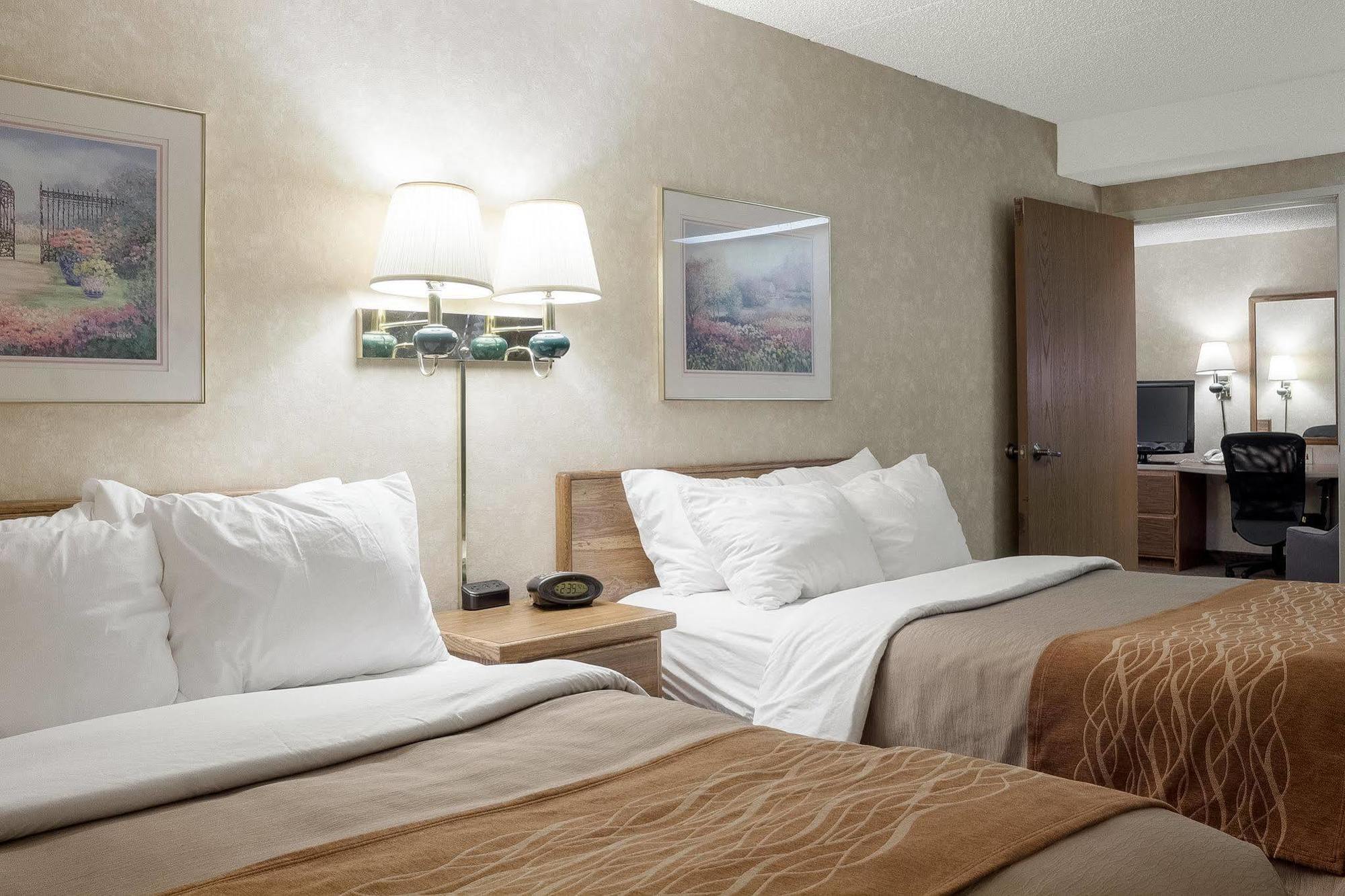 Quality Inn Bismarck I-94 מראה חיצוני תמונה