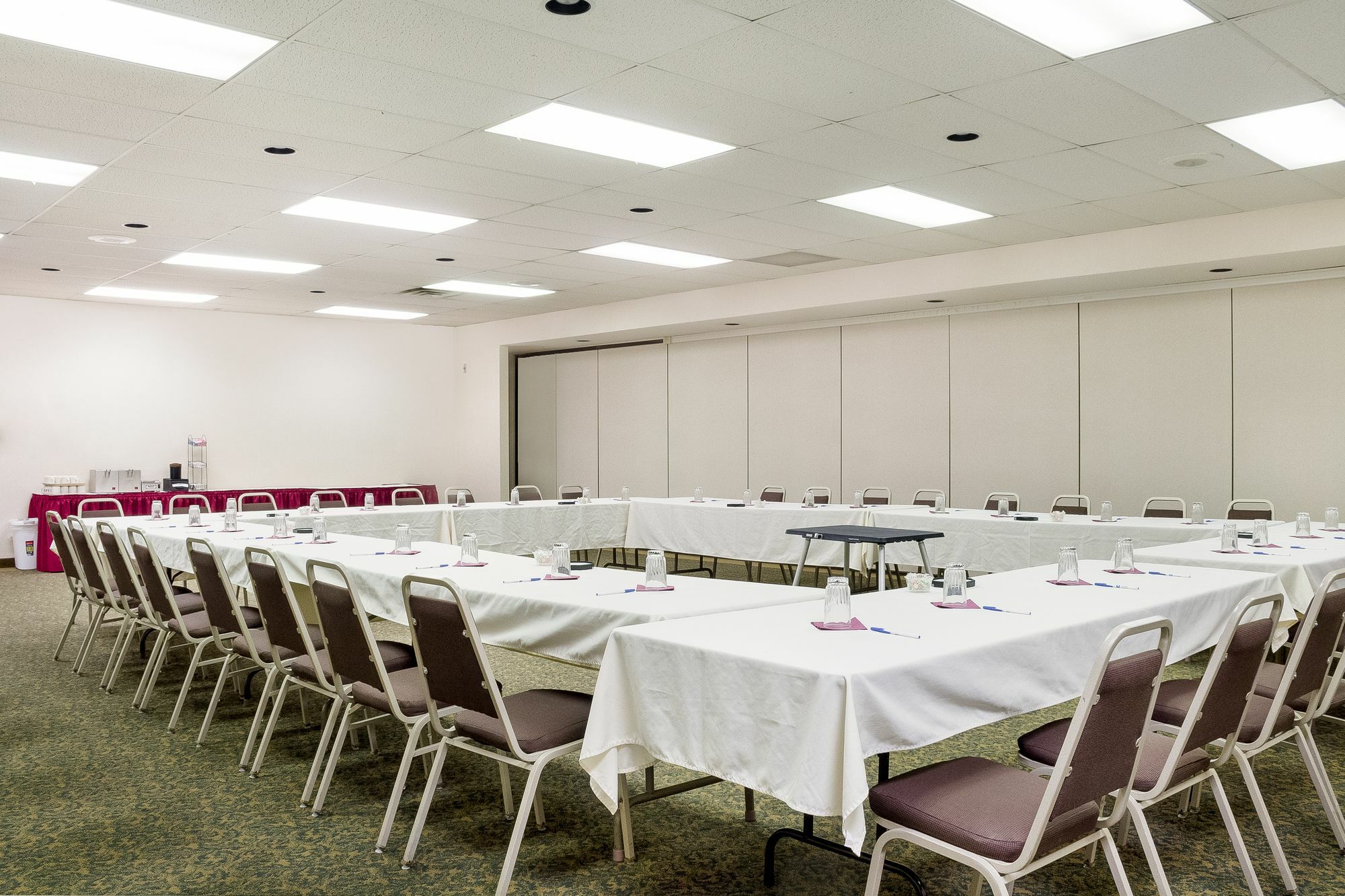 Quality Inn Bismarck I-94 מראה חיצוני תמונה